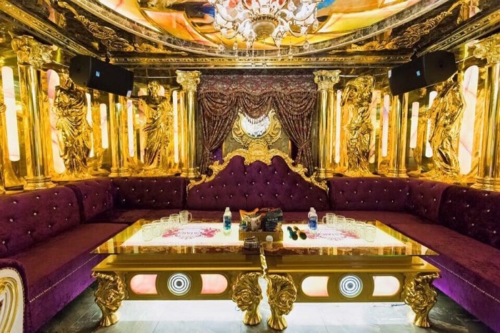 Top 5 Dịch vụ thiết kế thi công trọn gói karaoke uy tín tại TPHCM lan việt