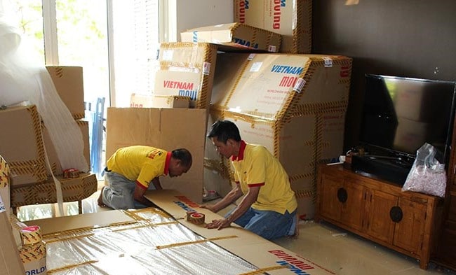 Dịch vụ chuyển nhà giá rẻ Quận 12 Vietnam Moving