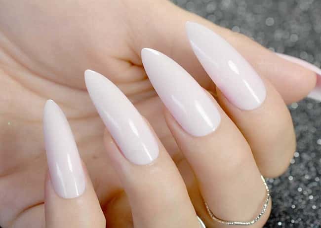Cách cắt móng tay dài đẹp