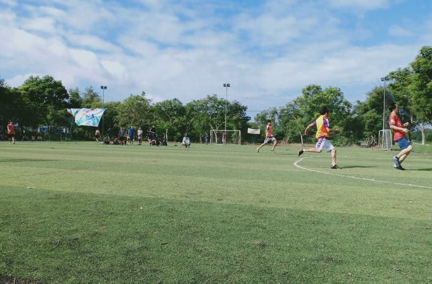 Sân bóng đá Nhị Xuân