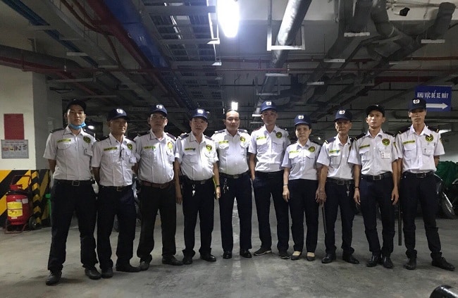 Công ty bảo vệ Hoàng Vương Gia