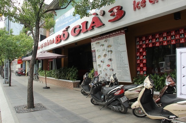 Kem Bố Già là Top 10 Quán kem ngon nhất ở thành phố Hồ Chí Minh