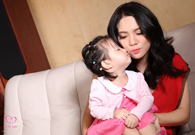 Demi Duy Studio là Top 10 Studio chụp hình cho mẹ và bé đẹp nhất TP. Hồ Chí Minh
