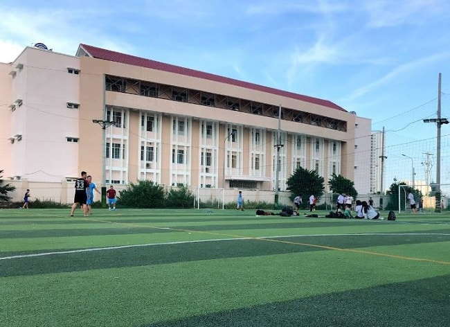 Sân bóng đá C1 - Bình Thạnh