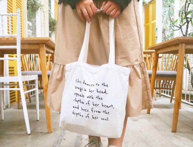 TOTEE là Top 7 Shop bán túi vải tote đẹp nhất TP. Hồ Chí Minh