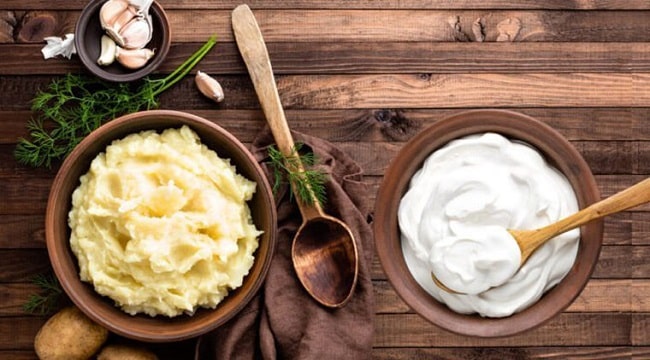Khoai tây và sữa chua không đường giúp da kiểm soát nhờn