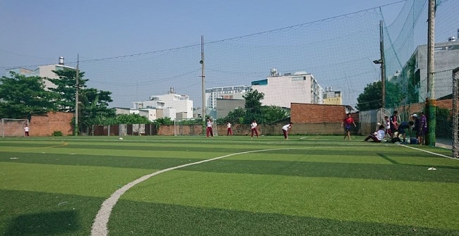 Sân bóng đá Thạch Đà