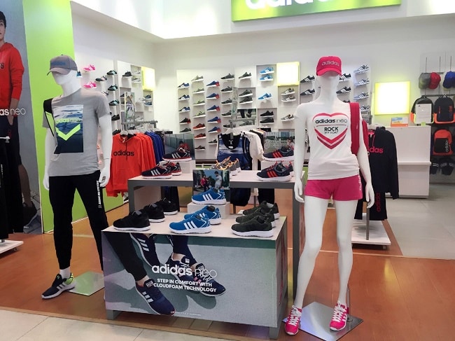 Shop giày Adidas chính hãng TPHCM-NEO Nguyễn Trãi quận 5