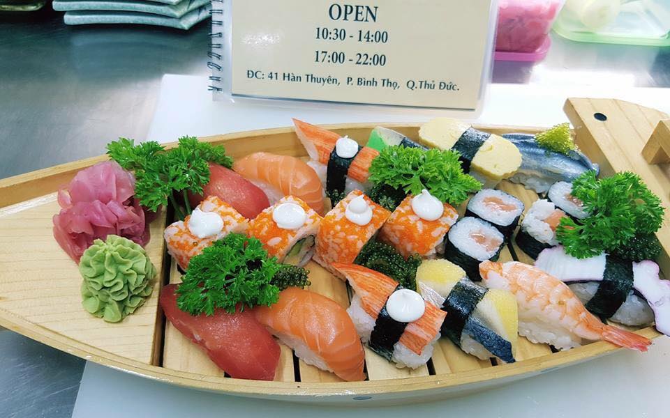Quán ăn ngon thủ đức sushi thủ đức