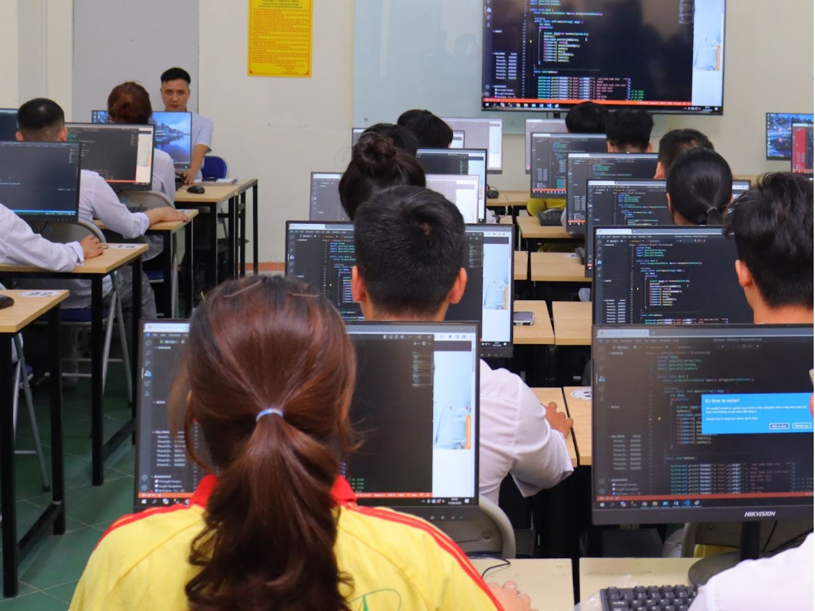Để học nghề CNTT hiệu quả bạn cần chọn một cơ sở đào tạo uy tín
